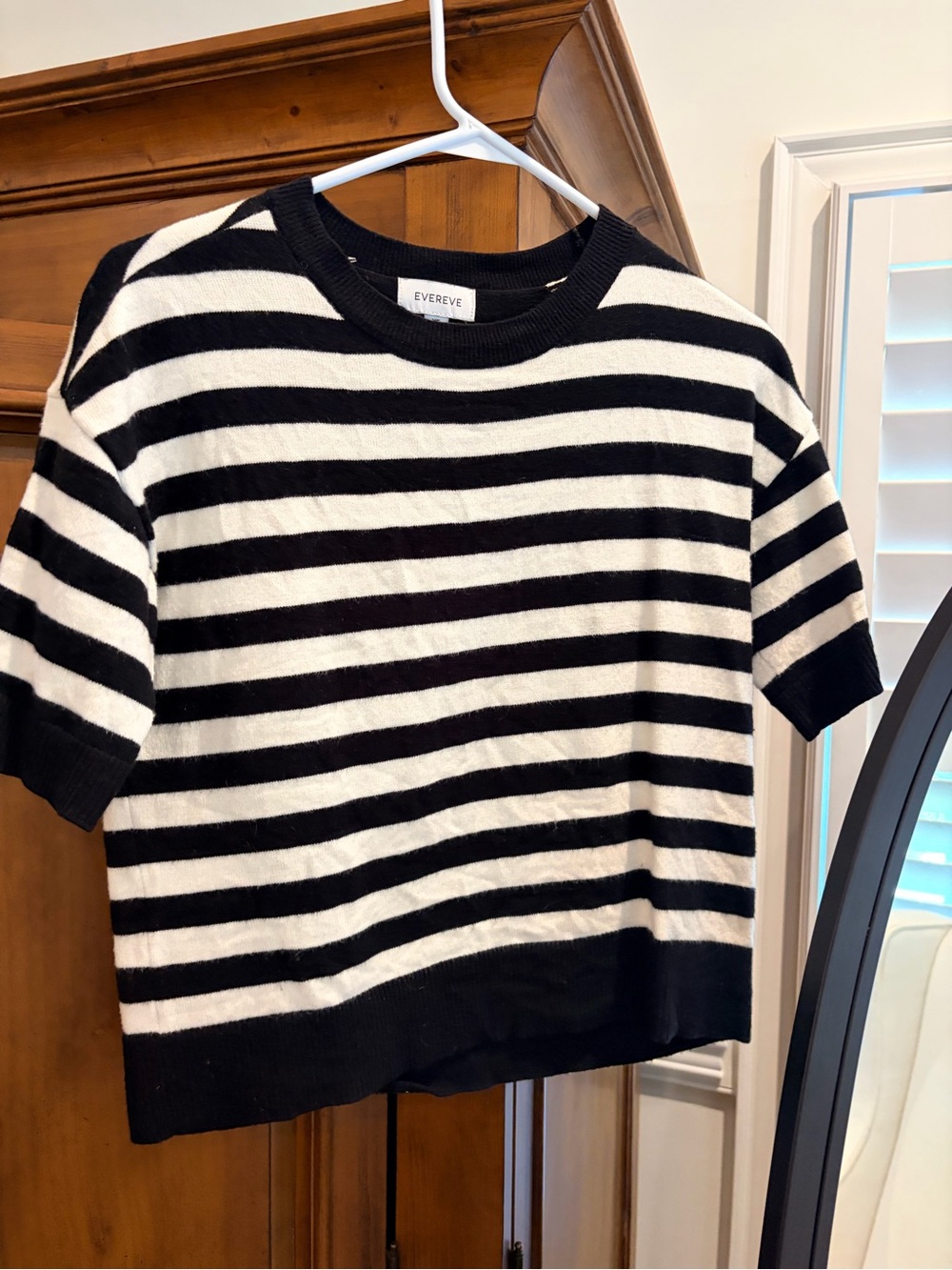 Evereve Black and White Striped Short Sleeve Sweater